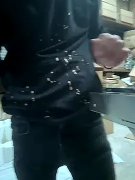 Snapshot of hhhajjib chatting on 10-09-25, 01:09 hhhajjib online show from 10-09-25, 01:09