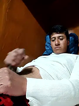 Carlos27hot online show from 01-16-26, 07:23