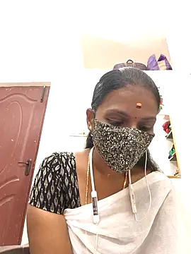 Tamil Yalini12 online show from 03-24-26, 02:55