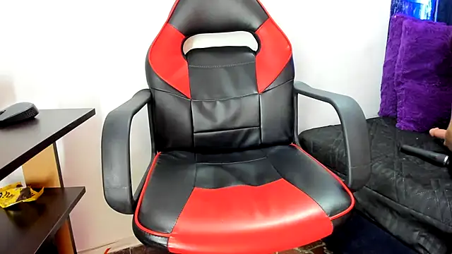 sharlotte ms online show from 10-27-25, 08:02