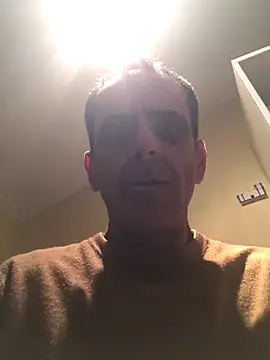 Snapshot of tiago1981pt chatting on 11-29-25, 12:35 tiago1981pt online show from 11-29-25, 12:35