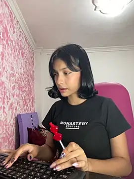 xoxo milk online show from 02-17-26, 05:30