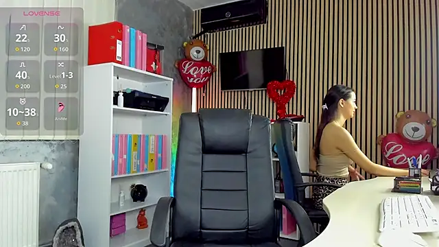 OfficeGirls online show from 06-01-26, 06:09