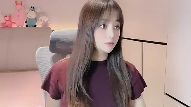 Snapshot of Koo-liy chatting on 10-08-25, 01:31 Koo-liy online show from 10-08-25, 01:31