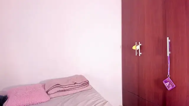 ScarlettRosetti online show from 11-16-25, 02:06