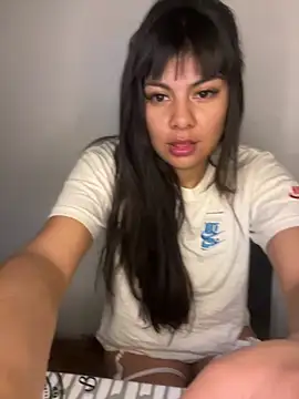 Snapshot of Bulma04 chatting on 10-11-25, 07:07 Bulma04 online show from 10-11-25, 07:07