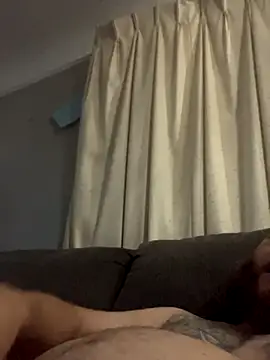 Snapshot of nowandthe chatting on 10-05-25, 06:23 nowandthe online show from 10-05-25, 06:23