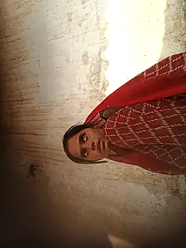 Cuty sunena online show from 11-20-25, 03:18