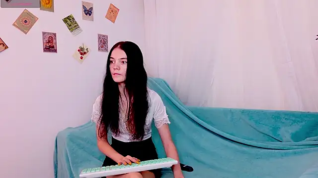  online show from 10-06-25, 06:22