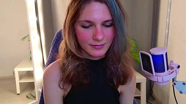 Snapshot of CipherellaFure chatting on 10-14-25, 01:56 CipherellaFure online show from 10-14-25, 01:56
