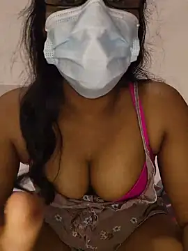 Snapshot of sexybolegirl chatting on 07-25-26, 05:21 sexybolegirl online show from 07-25-26, 05:21
