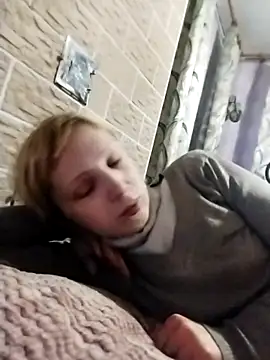 Ponka2011 online show from 11-16-25, 06:19