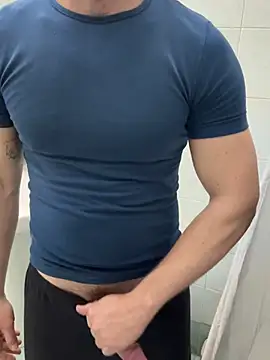 giovan2020 online show from 04-03-26, 08:51