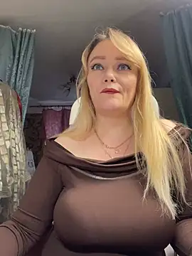 Sweet-blonde online show from 02-26-26, 02:05