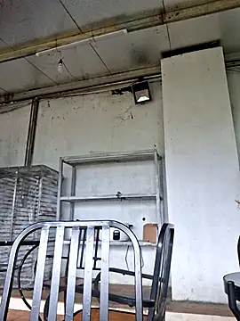 xuxulovezz online show from 10-17-25, 04:48