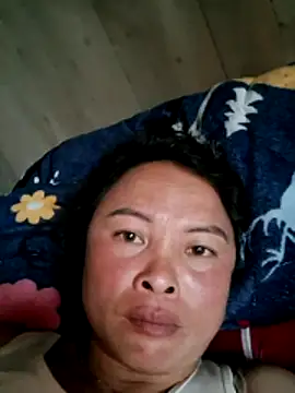 xuxulovezz online show from 03-21-26, 05:23