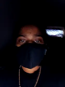 Snapshot of ROSHNI-744 chatting on 10-27-25, 11:36 ROSHNI-744 online show from 10-27-25, 11:36