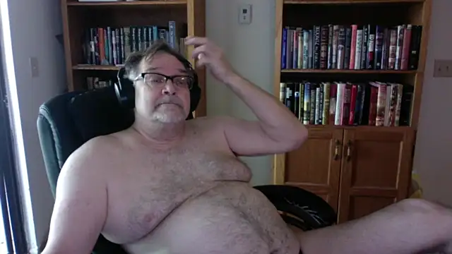 Vinyl22xh online show from 04-21-26, 04:23