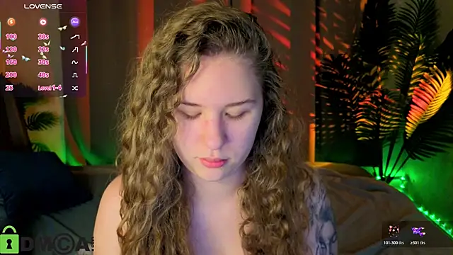 Elsie Cutties online show from 05-29-26, 01:14