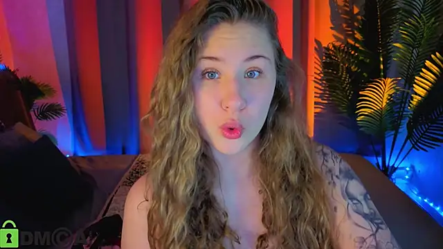 Elsie Cutties online show from 06-04-26, 01:11