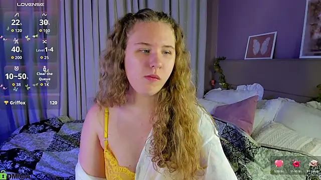 Elsie Cutties online show from 06-22-26, 03:47