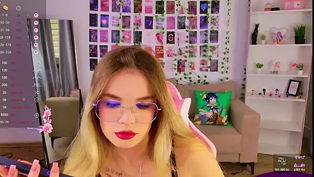 KellyHayden online show from 02-17-26, 12:34