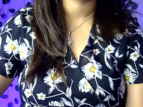 Aaliya02 online show from 01-06-26, 07:23