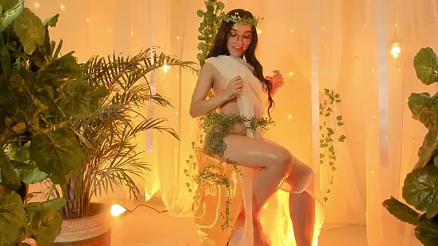 Snapshot of eimi_rosse18 chatting on 02-28-26, 01:23 eimi rosse18 online show from 02-28-26, 01:23