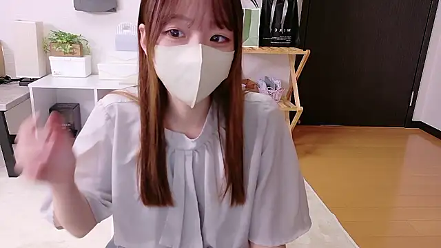 Snapshot of saku_sakura_ chatting on 10-05-25, 04:00 saku sakura online show from 10-05-25, 04:00