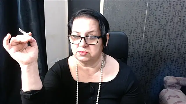 Snapshot of MissSanjanne chatting on 03-18-25, 07:41 MissSanjanne online show from 03-18-25, 07:41