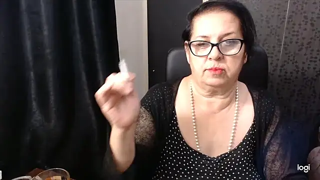 MissSanjanne online show from 10-27-25, 09:08