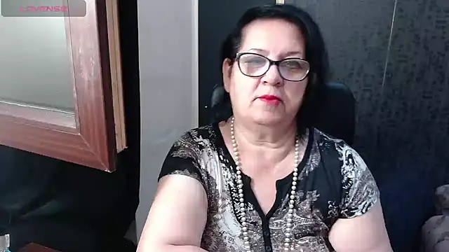 MissSanjanne online show from 06-16-26, 11:18