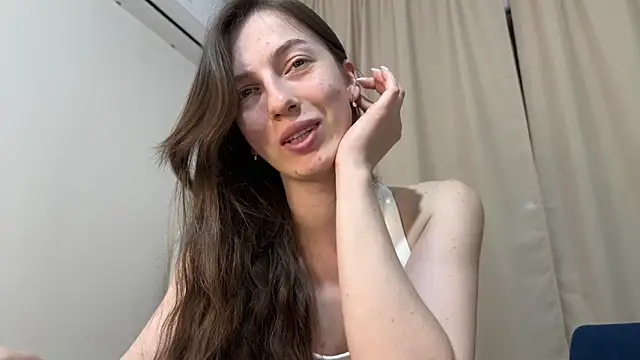 Snapshot of Prettyyy_Angel chatting on 05-23-26, 07:40 Prettyyy Angel online show from 05-23-26, 07:40