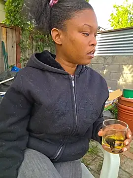 Snapshot of tokyobelle chatting on 03-27-26, 05:01 tokyobelle online show from 03-27-26, 05:01