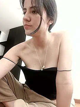 annroussse online show from 10-20-25, 06:08