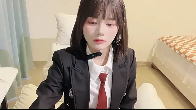 Snapshot of Ximei-O chatting on 07-15-26, 08:41 Ximei-O online show from 07-15-26, 08:41