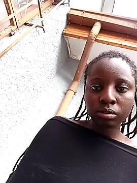 HotPetite 25 online show from 10-06-25, 12:02