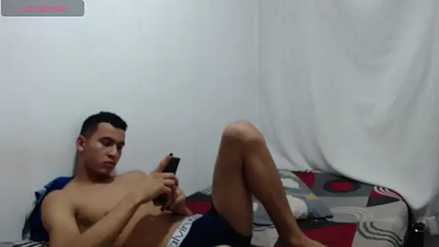 Kali Mateo online show from 11-16-25, 05:13