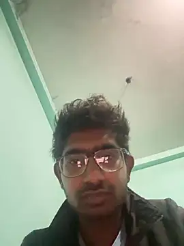 slaveboi9876 online show from 01-12-26, 06:57