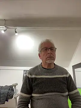 Roccobis online show from 02-04-26, 04:35