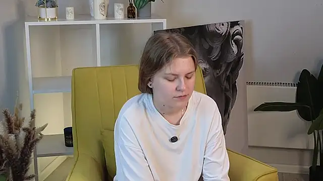 EarleanMottai online show from 09-27-25, 08:41