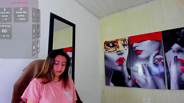 lala clark online show from 11-14-25, 01:10