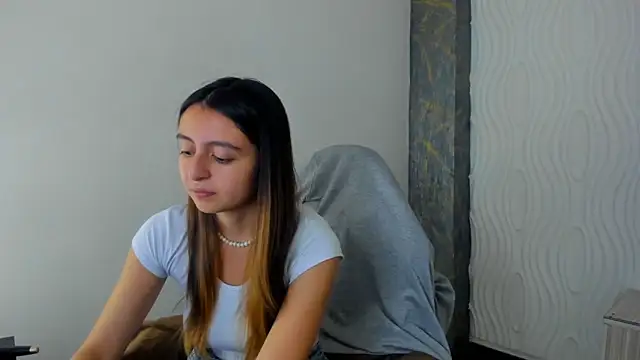 lala clark online show from 02-07-26, 08:23