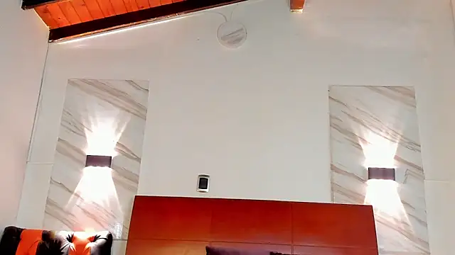 Snapshot of Charlotte-Smit chatting on 11-11-25, 06:41 Charlotte-Smit online show from 11-11-25, 06:41