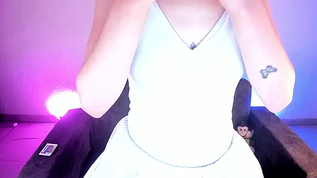 zakura Haruno online show from 11-05-25, 08:09