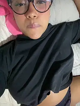 miiabrown18 online show from 11-22-25, 03:38