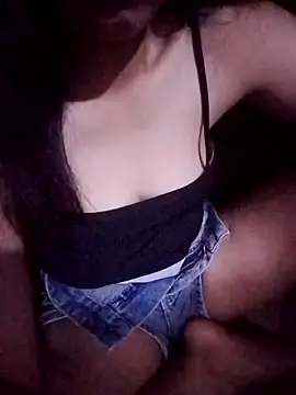 Snapshot of Lover-loverxx chatting on 09-30-25, 02:00 Lover-loverxx online show from 09-30-25, 02:00