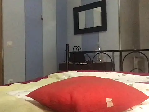 paula19800 online show from 09-29-25, 08:13