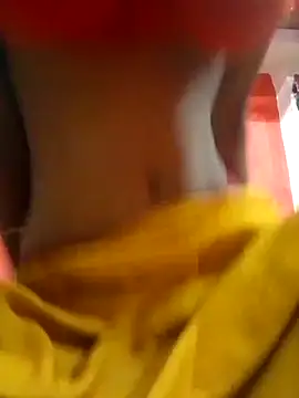 Snapshot of Cuty_kinjal chatting on 06-15-26, 10:45 Cuty kinjal online show from 06-15-26, 10:45
