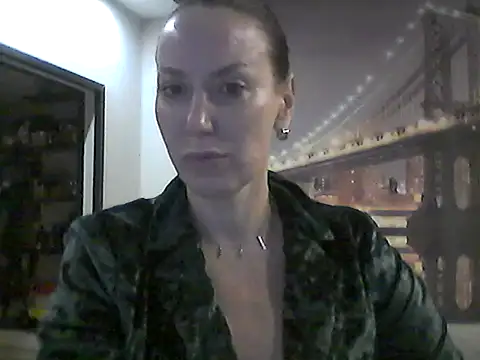 Selirine online show from 10-13-25, 11:32
